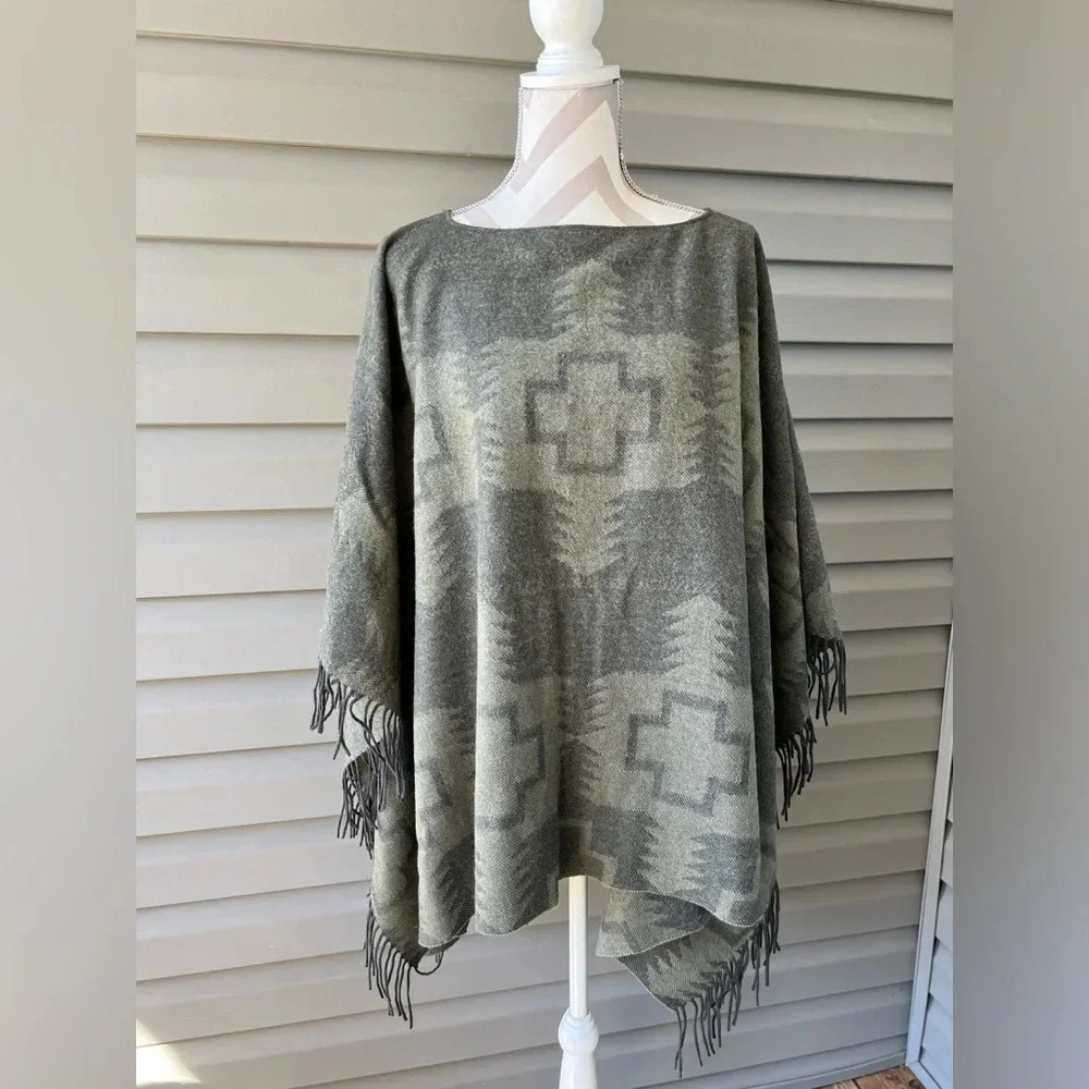RALPH LAUREN 100%WOOL FRINGE TRIBAL NATIVE AMERICAN AZTEC NAVAJO CAPE PONCHO